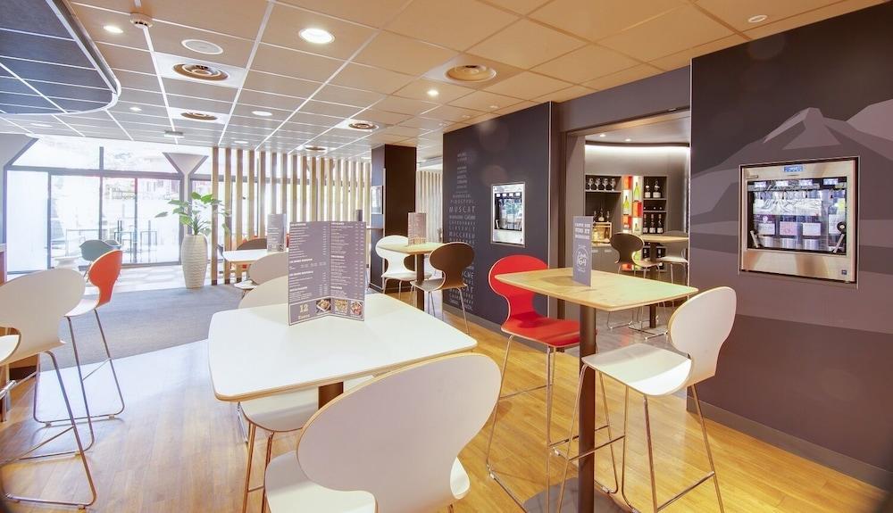 Hotel Ibis Montpellier Sud Esterno foto