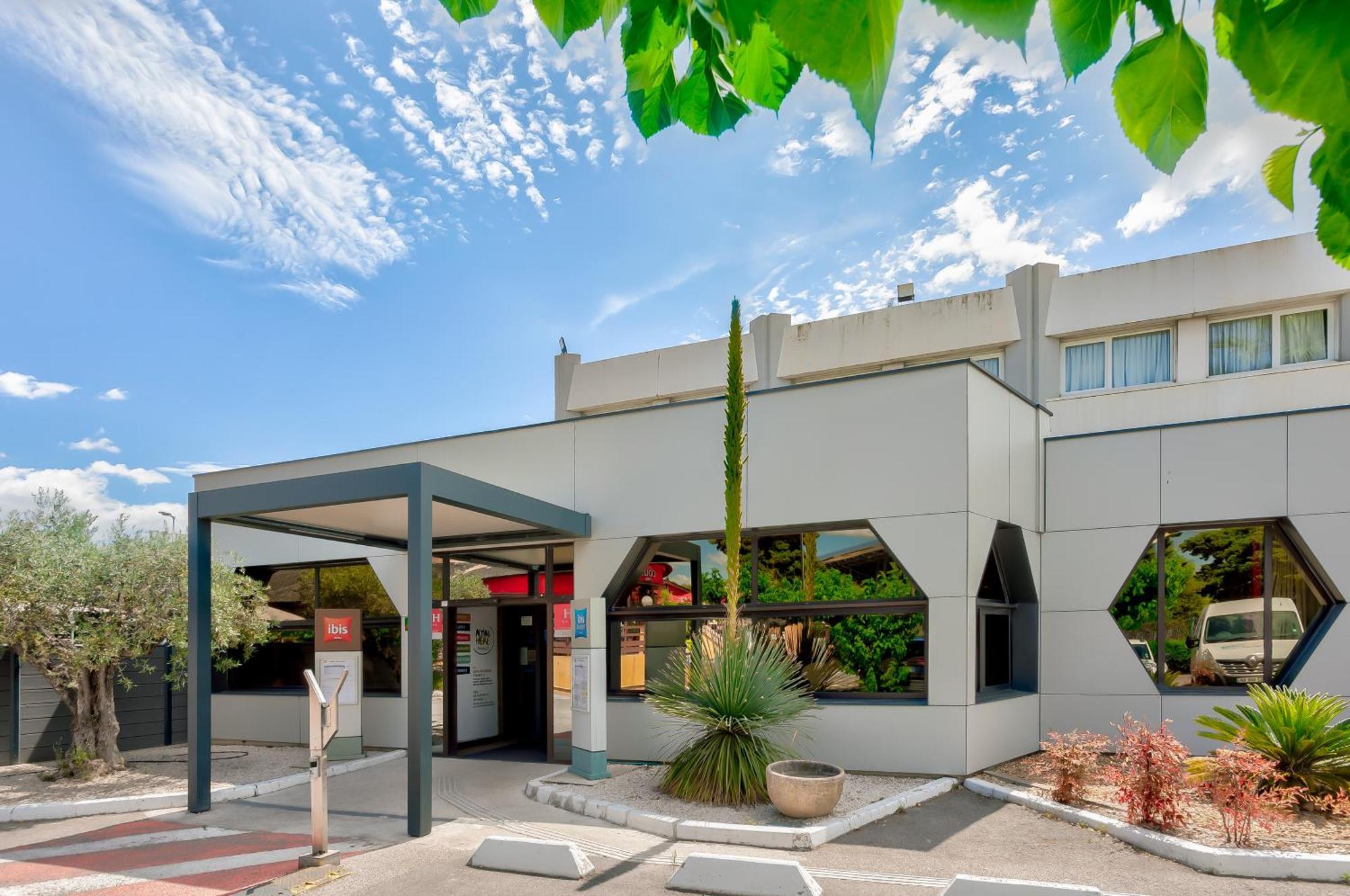 Hotel Ibis Montpellier Sud Esterno foto