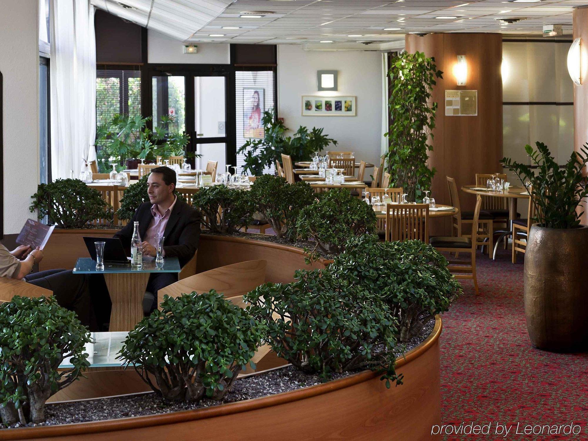 Hotel Ibis Montpellier Sud Esterno foto