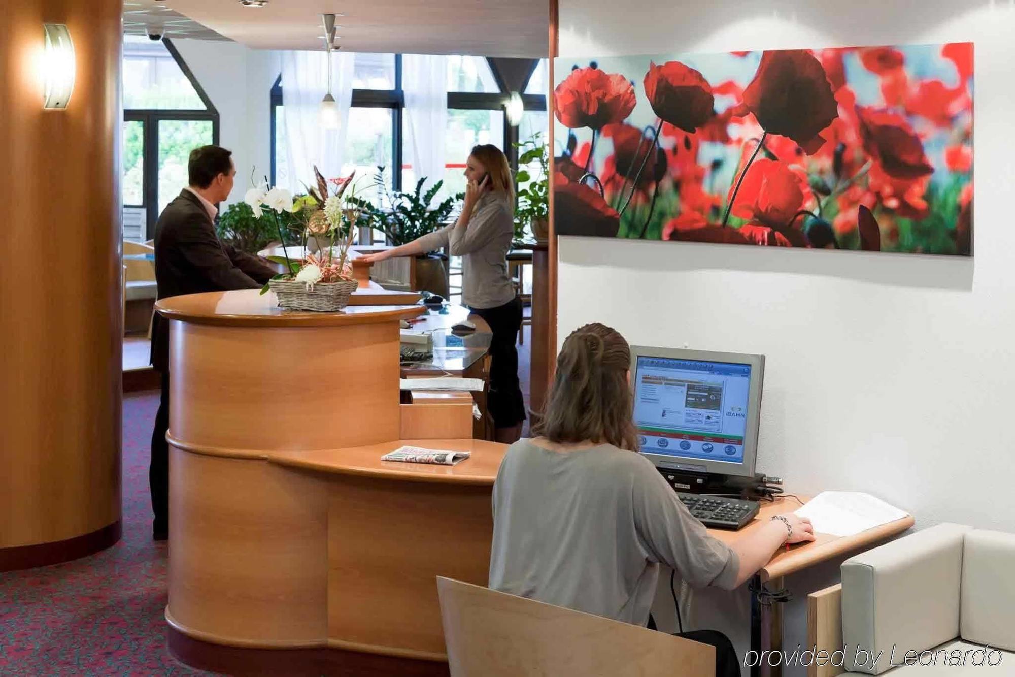 Hotel Ibis Montpellier Sud Esterno foto