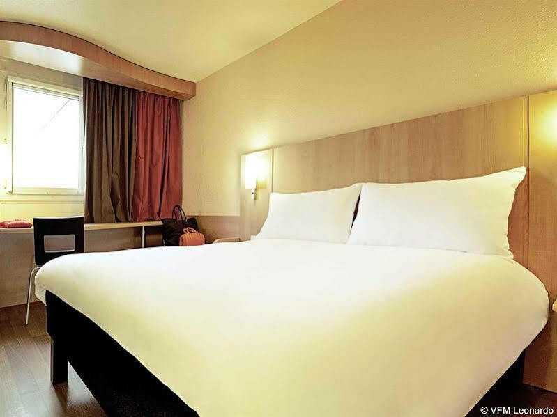 Hotel Ibis Montpellier Sud Esterno foto